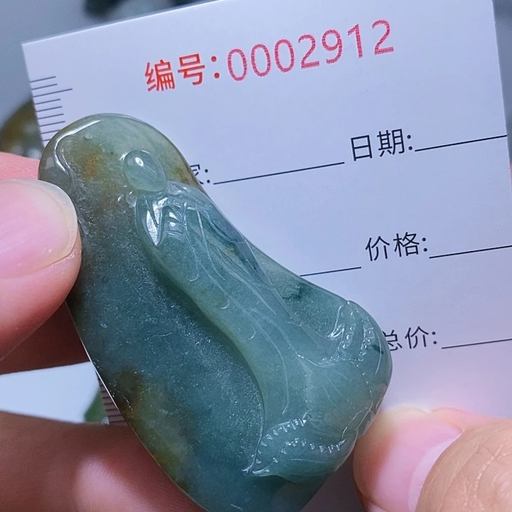 翡翠颈饰未镶嵌一