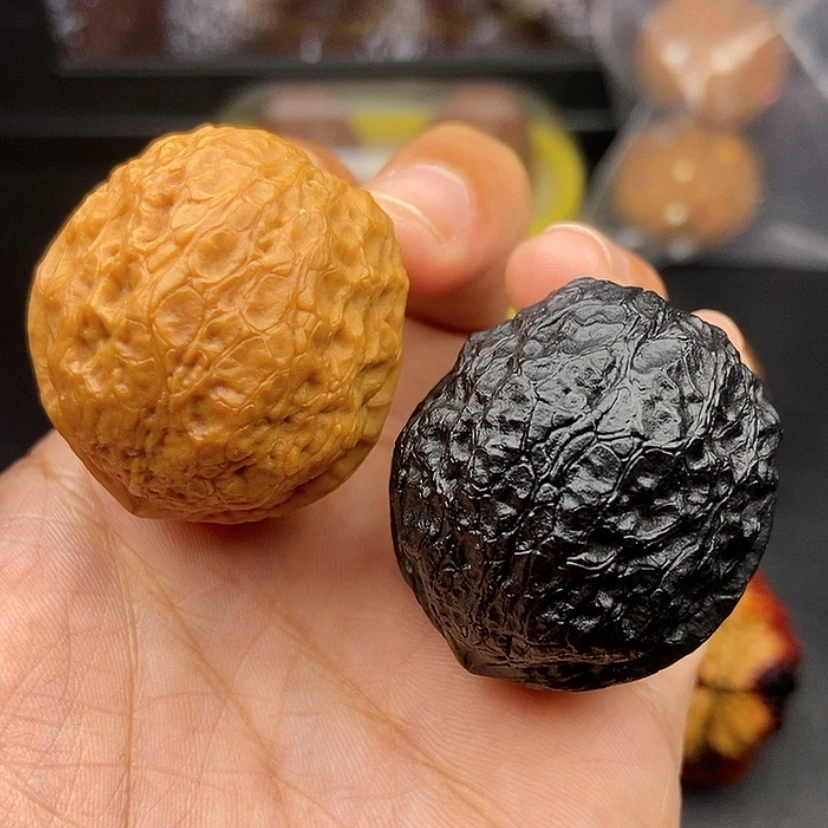 【闪购商品】把件文玩核桃39尺蛇皮元宝