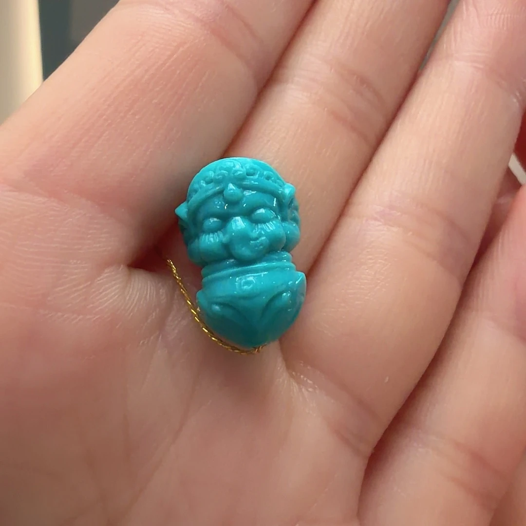 绿松石未镶嵌颈饰