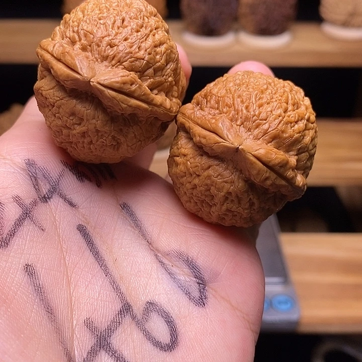 吊坠文玩核桃粗筋罗汉40