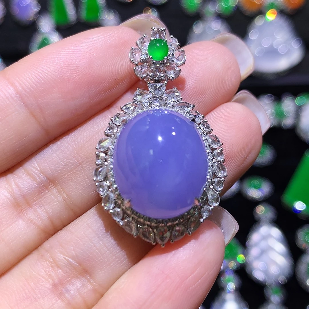 翡翠18K金镶嵌颈饰高冰紫罗兰一刀切