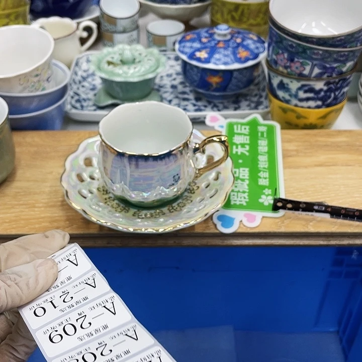 芭***恬203 鹿屋家的美丽瓷器