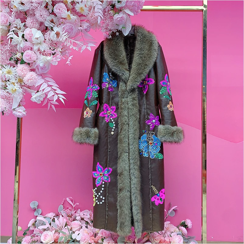 A4173欧美设计师2025冬季新款钉钻刺绣亮片蝴蝶花朵外套