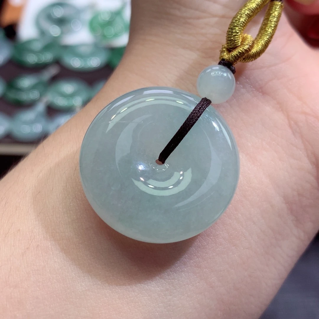 颈饰未镶嵌翡翠4