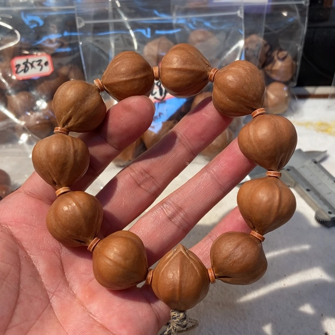 爱***山橄榄核吊坠橄榄橄榄