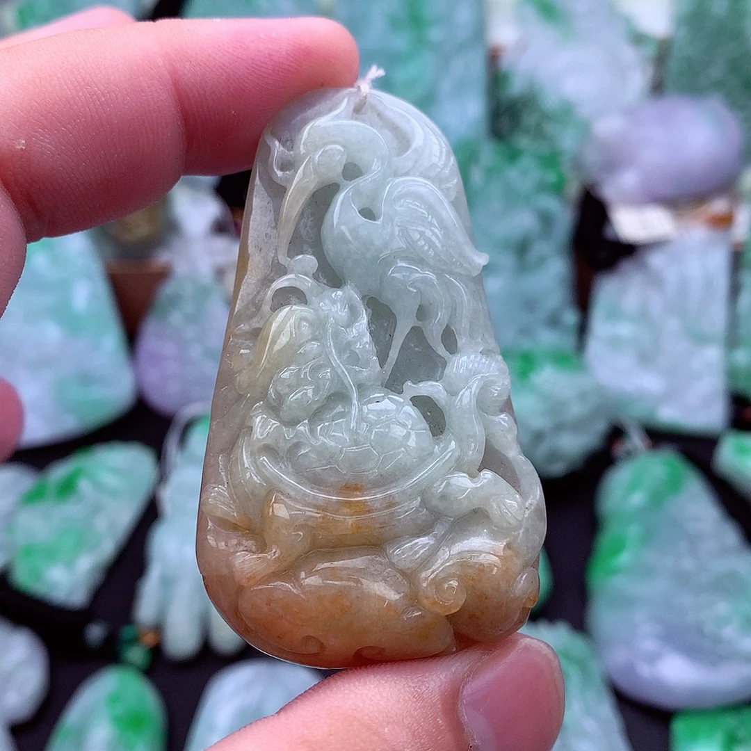 翡翠未镶嵌吊坠(不含链)