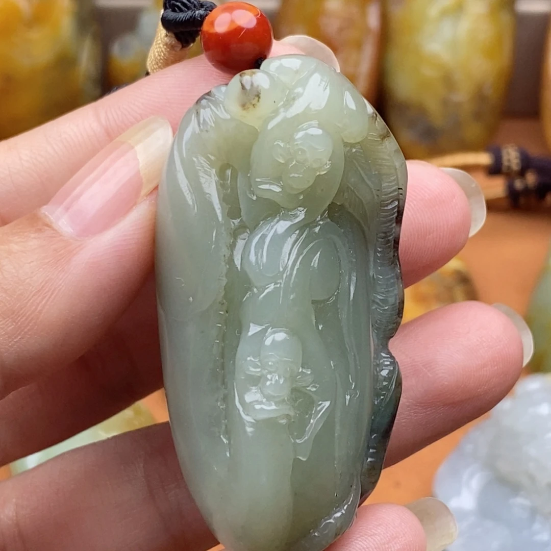 和田玉未镶嵌颈饰