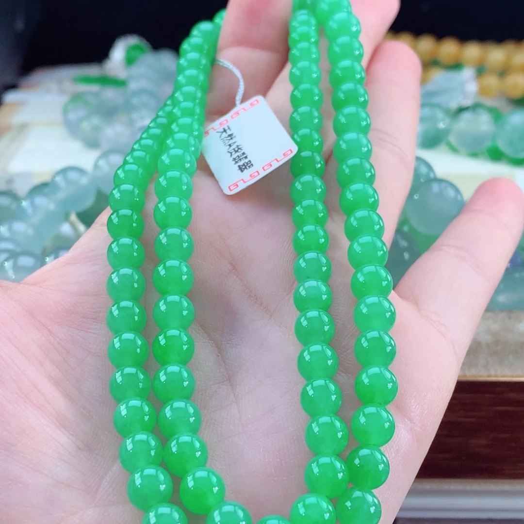 翡翠手链未镶嵌果阳绿