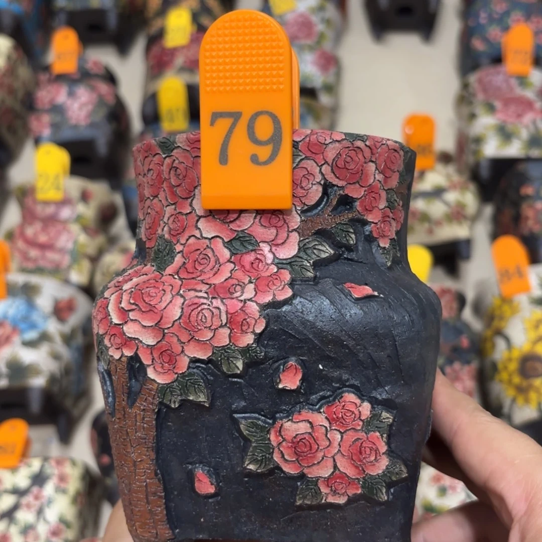 吖***妮哈哈哈哈哈哈哈哈哈哈