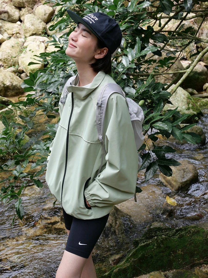 【素简】秋季打破单调户外立领冲锋衣外套多巴胺显瘦休闲夹克1927