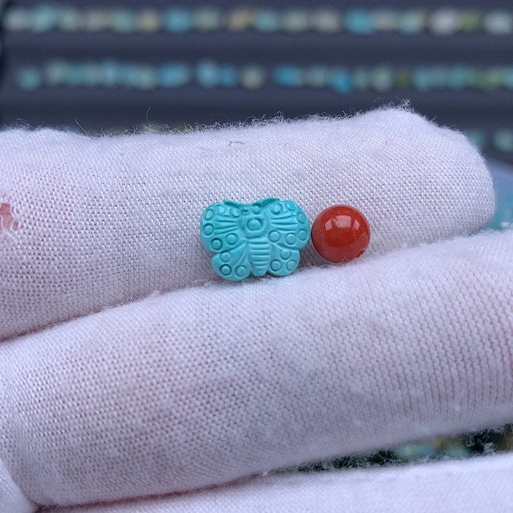 南红玛瑙未镶嵌珠宝奇石