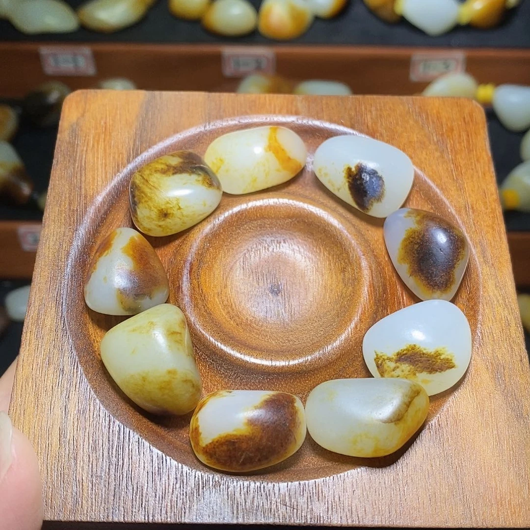 和田玉未镶嵌手链