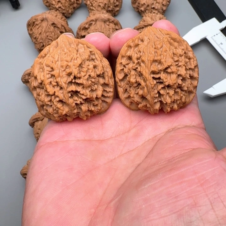 文玩核桃把件满天星43+