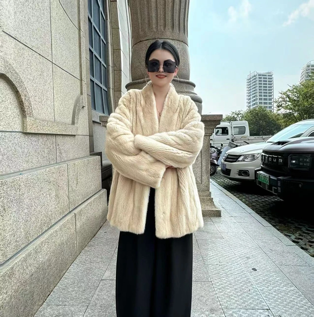 (ECKE)进口丹麦天鹅绒短二水貂皮草外套机开全抽刀V领貂皮大衣女