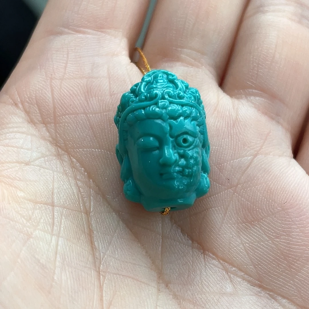 未镶嵌绿松石颈饰