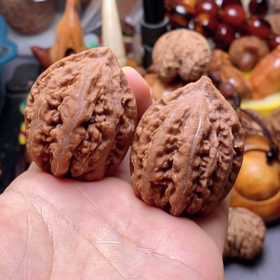 文玩核桃吊坠瑕疵119