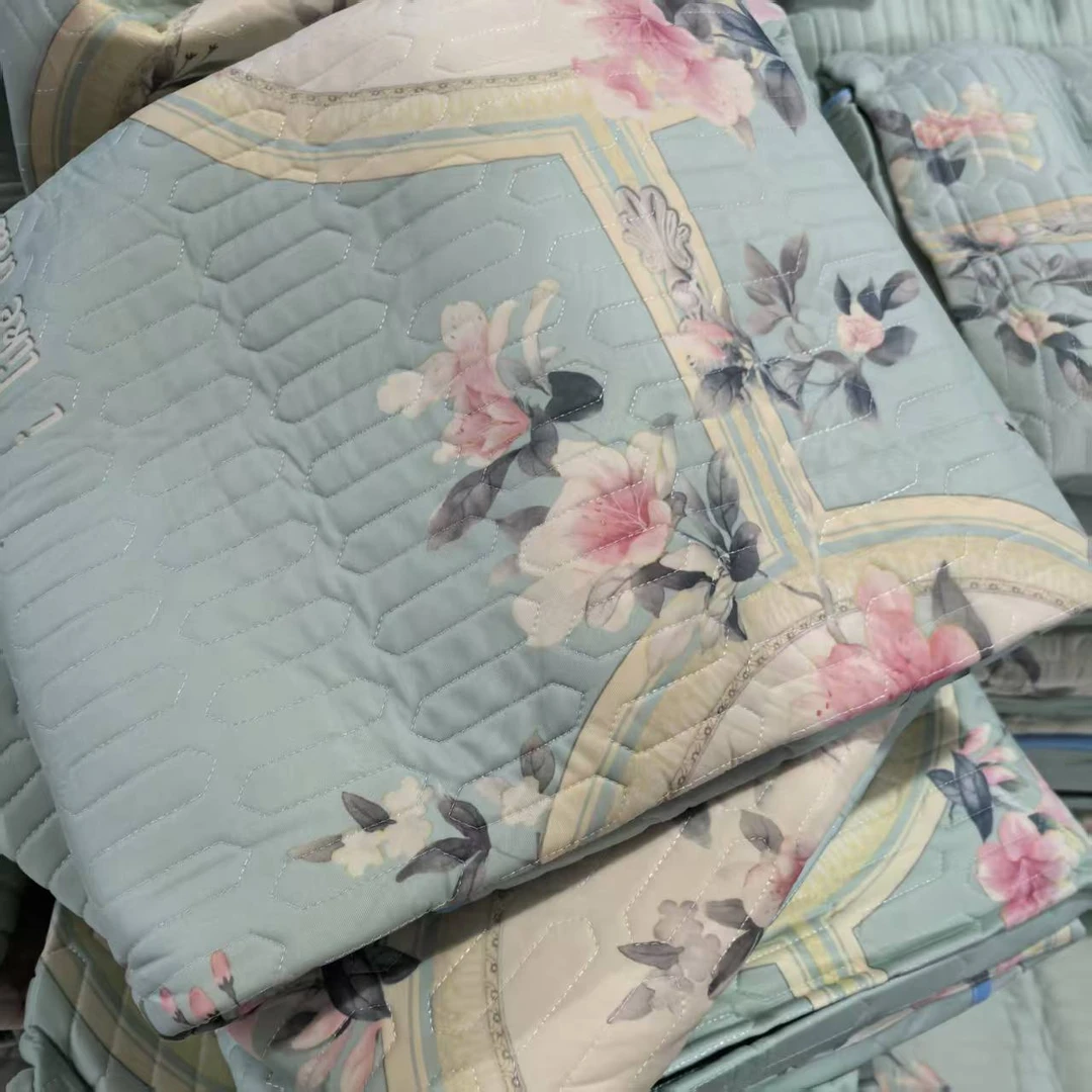 浅绿花朵乳胶床垫（绑绳款）150*200