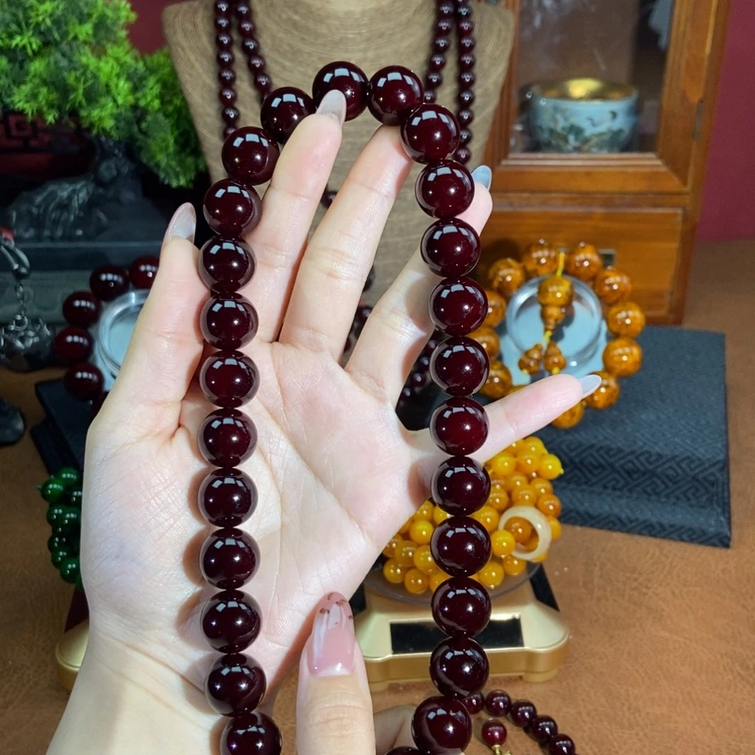 贝壳杉手****01.5/30颗血龙木千年冰透天花板