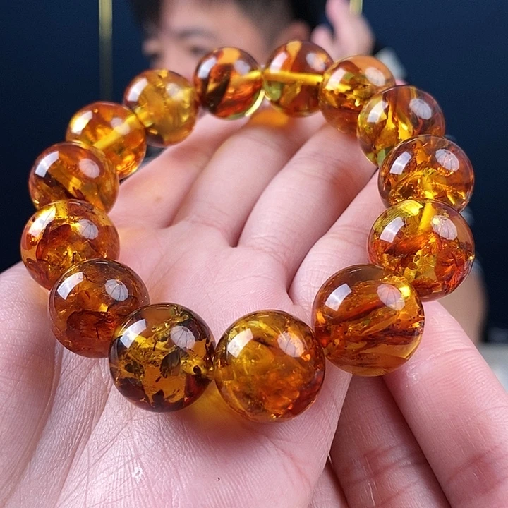 琥珀未镶嵌珠宝奇石