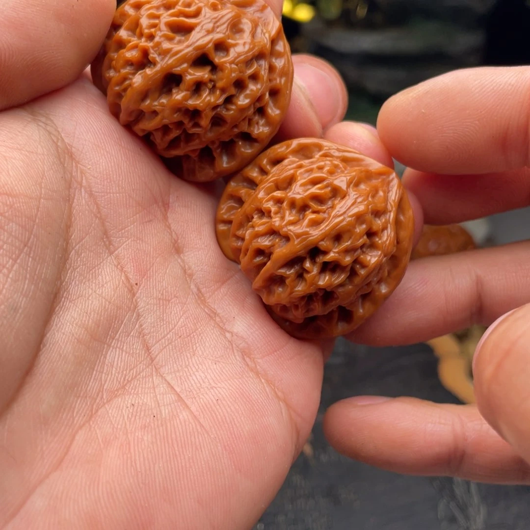 文玩核桃把件宫灯边37肚33全品