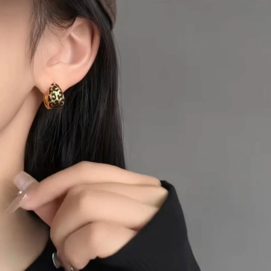 合金耳饰 欧美金属感豹纹几何圆球耳扣金色百搭气质耳钉耳饰耳环