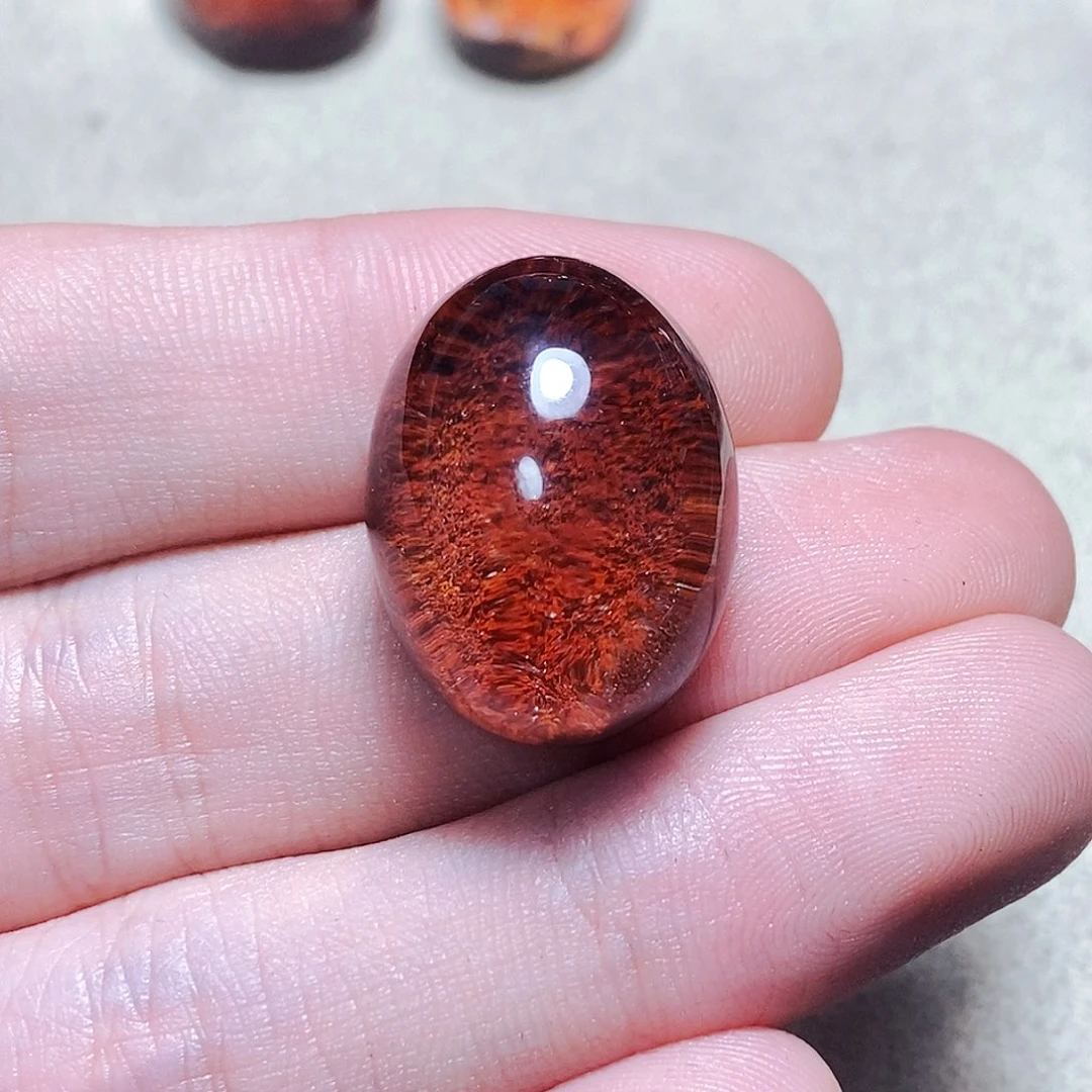 水晶颈饰未镶嵌高**米