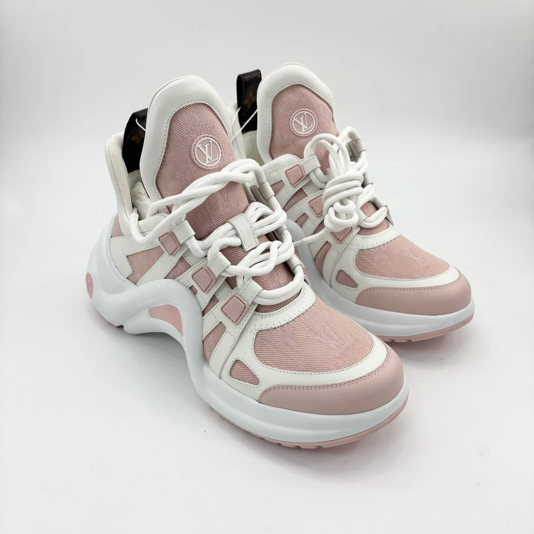 未使用 LouisVuitton/路易威登 37.5-39码/粉牛仔满印拱桥老爹鞋