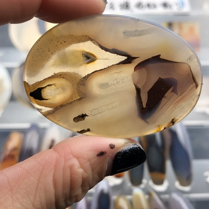查罗石未镶嵌珠宝半成品172
