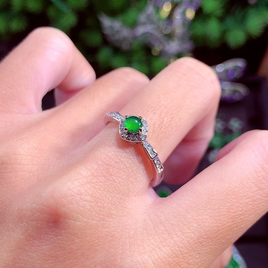 颈饰未镶嵌翡翠天然