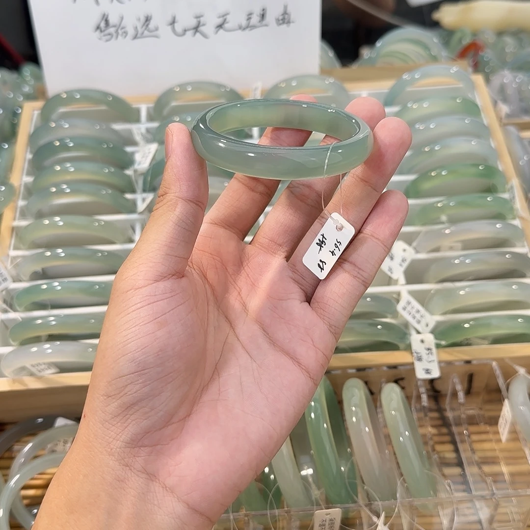 手镯玛瑙/玉髓未镶嵌圈口56.4