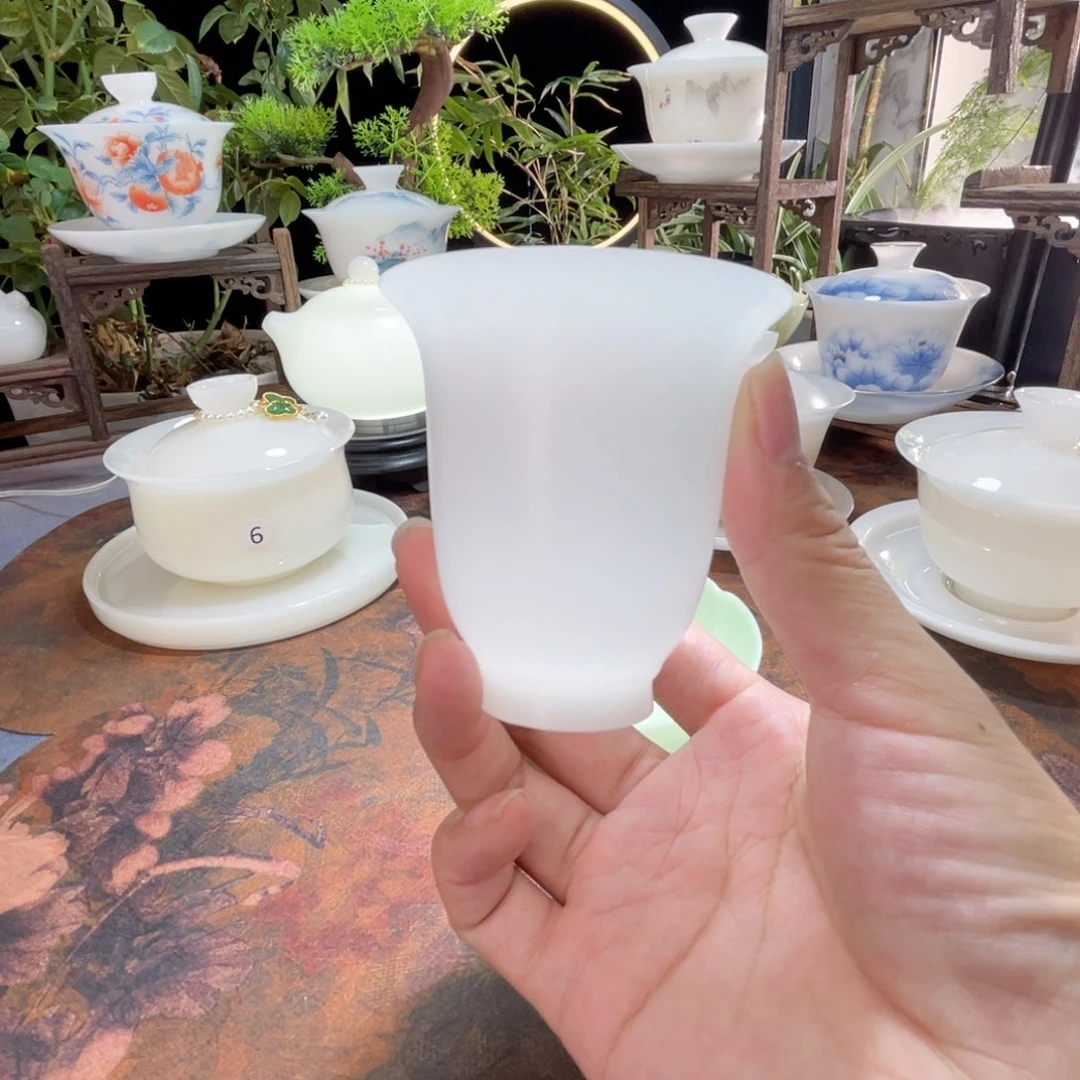 M***罗冰晶璞玉素烧美人杯