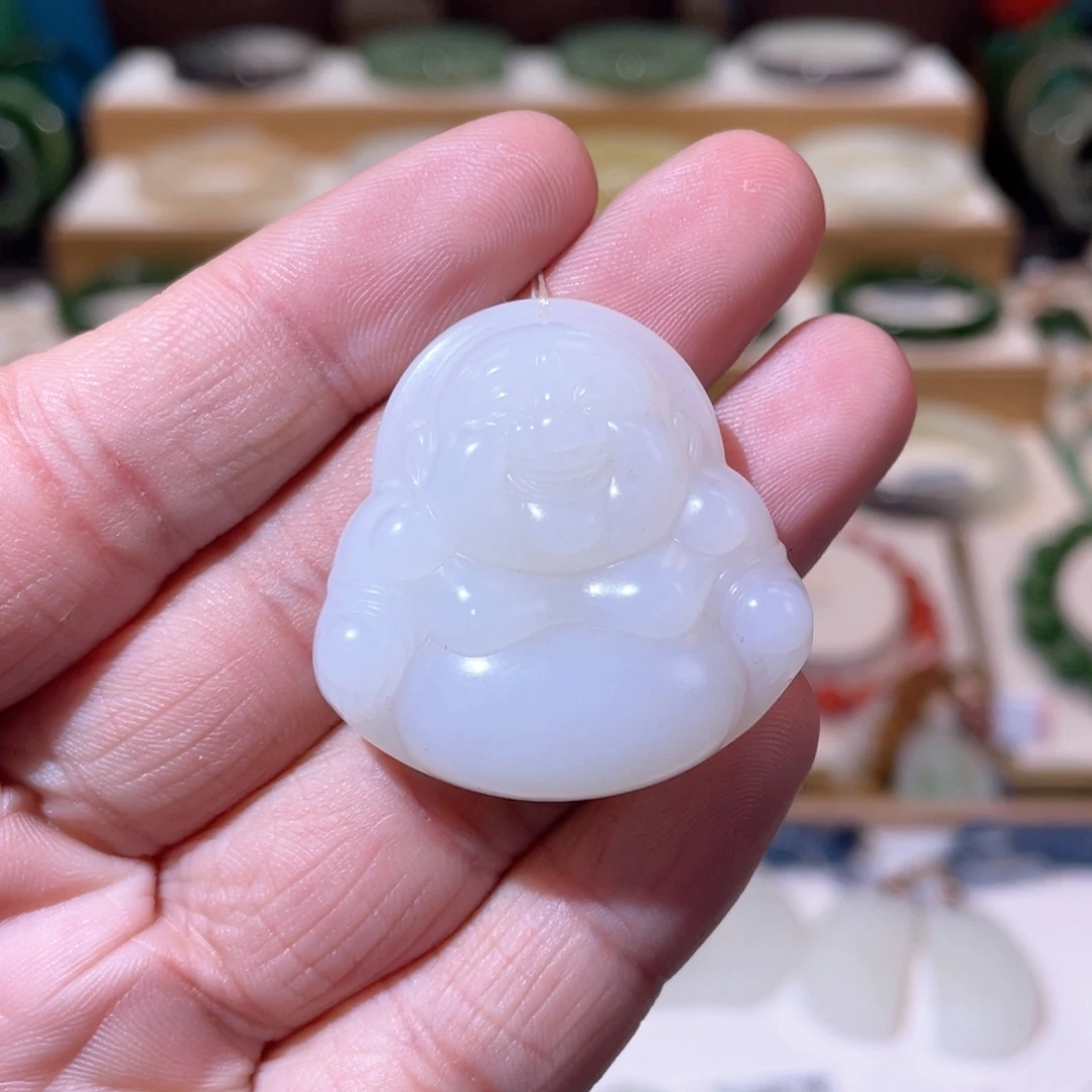 和田玉收藏级白玉佛公未镶嵌