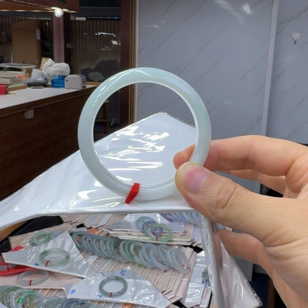 翡翠未镶嵌手镯纯天然缅甸翡翠A货