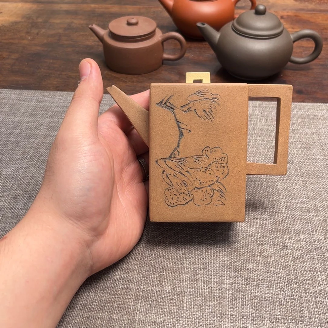 茶壶紫砂任凎廷刻 段泥砖方壶