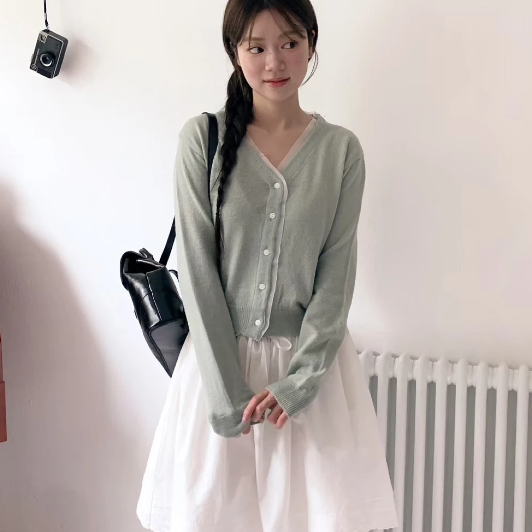 【橘子家】东大门-V领薄款蕾丝边瘦短款纯色开衫毛针织衫女温柔