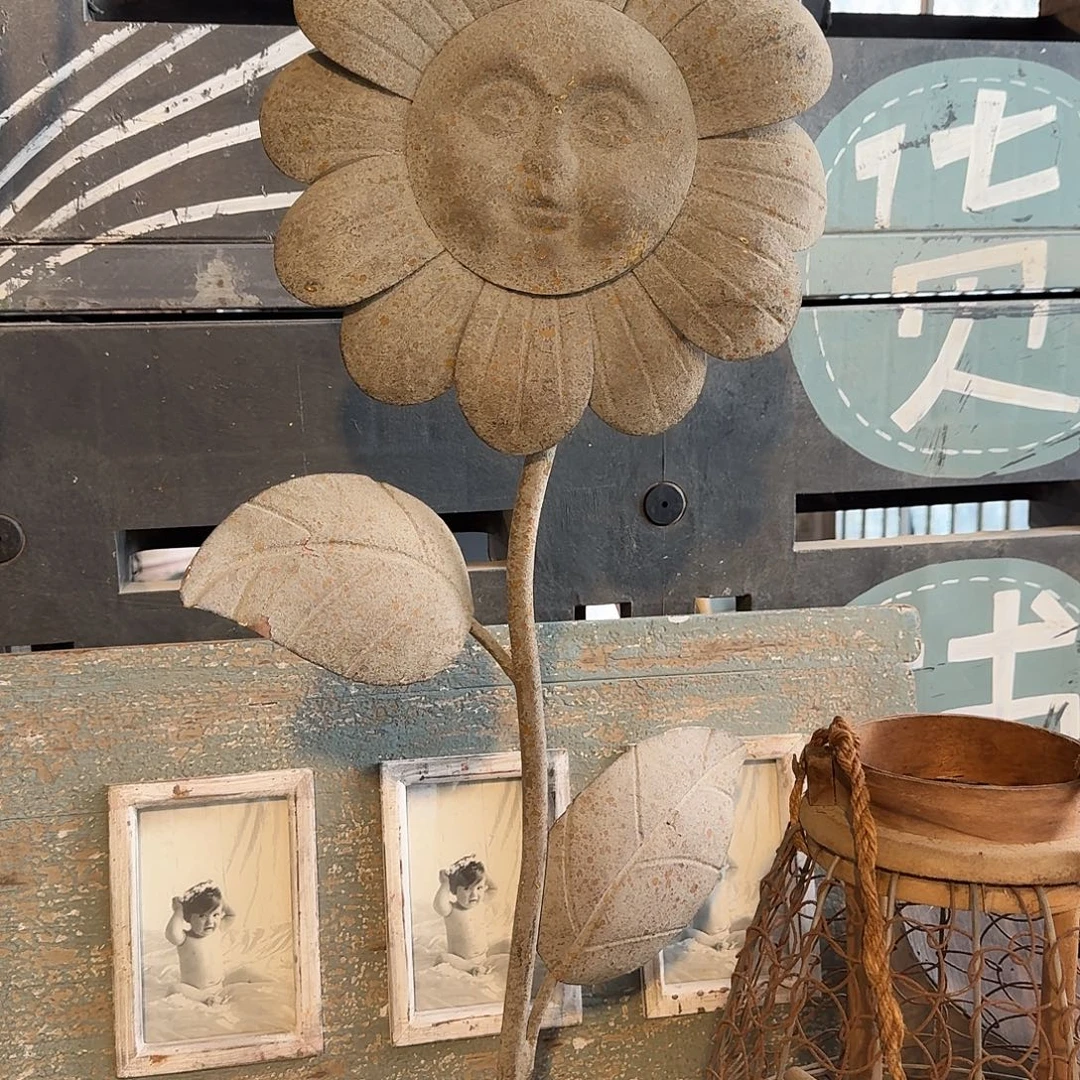 合成树脂铁艺摆件