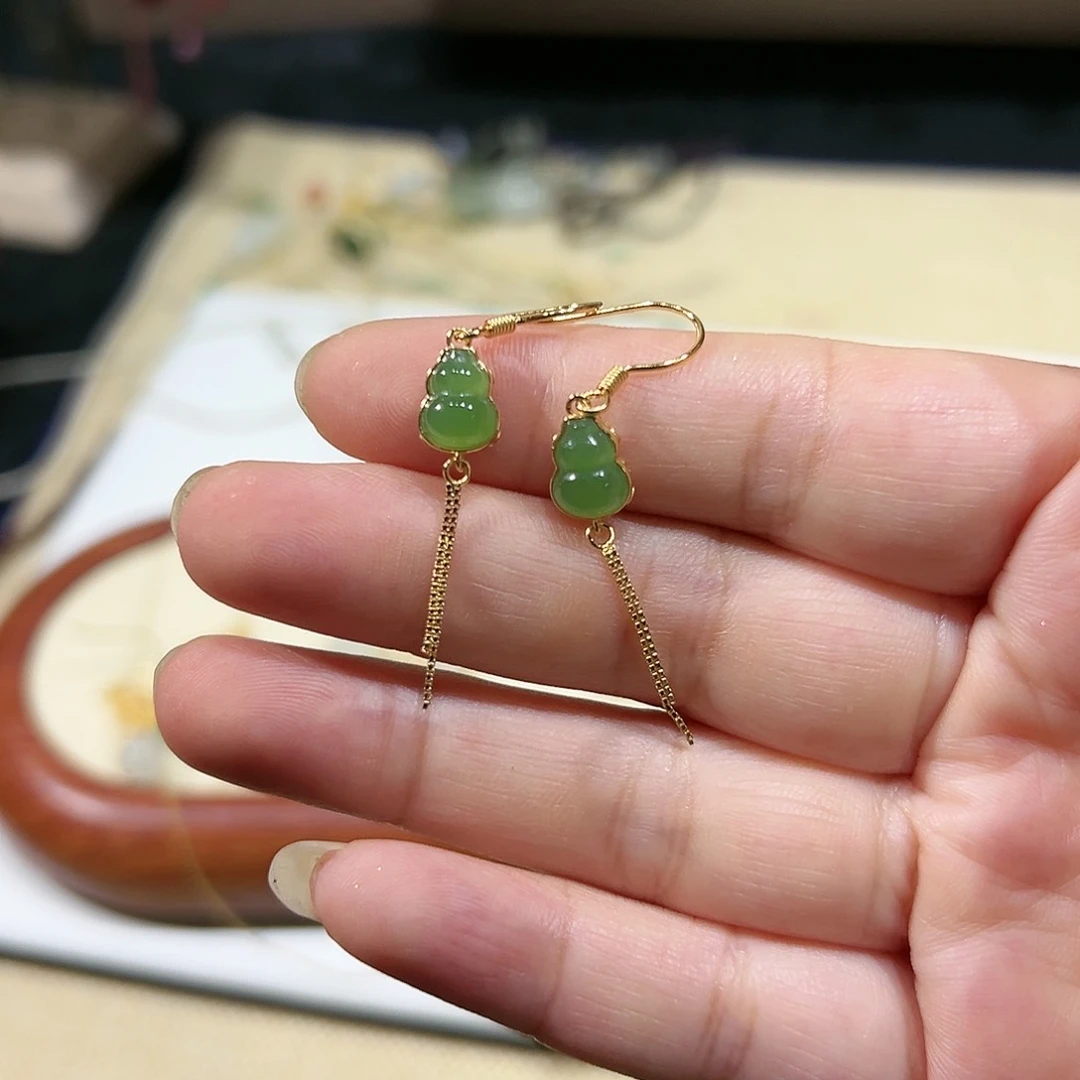 和田玉银S925镶嵌耳饰