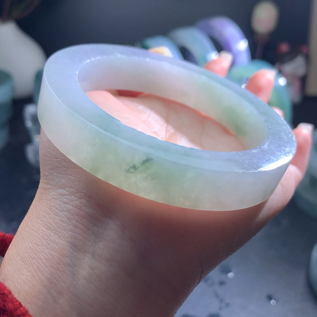 定制翡翠手镯未镶嵌