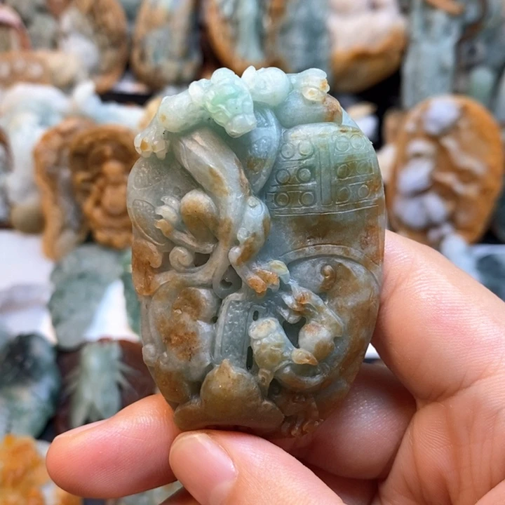 定制翡翠未镶嵌特色16