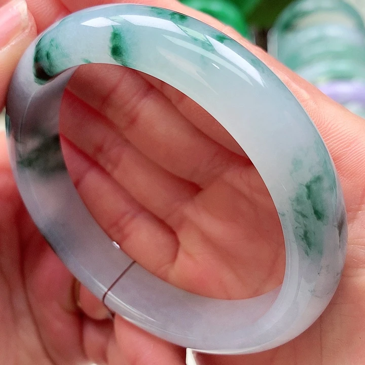 翡翠未镶嵌手镯天然翡翠手镯