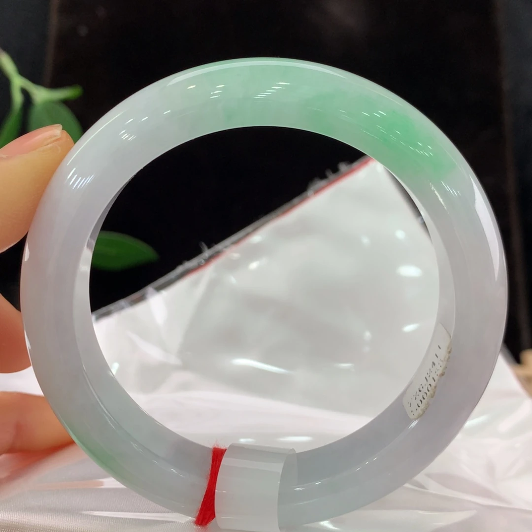 翡翠手镯未镶嵌111-0133