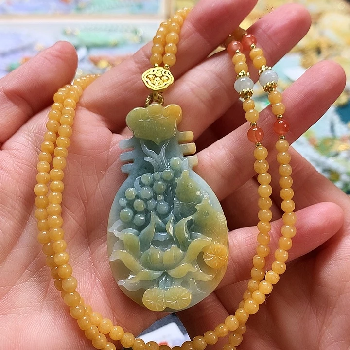 翡翠颈饰未镶嵌吊坠