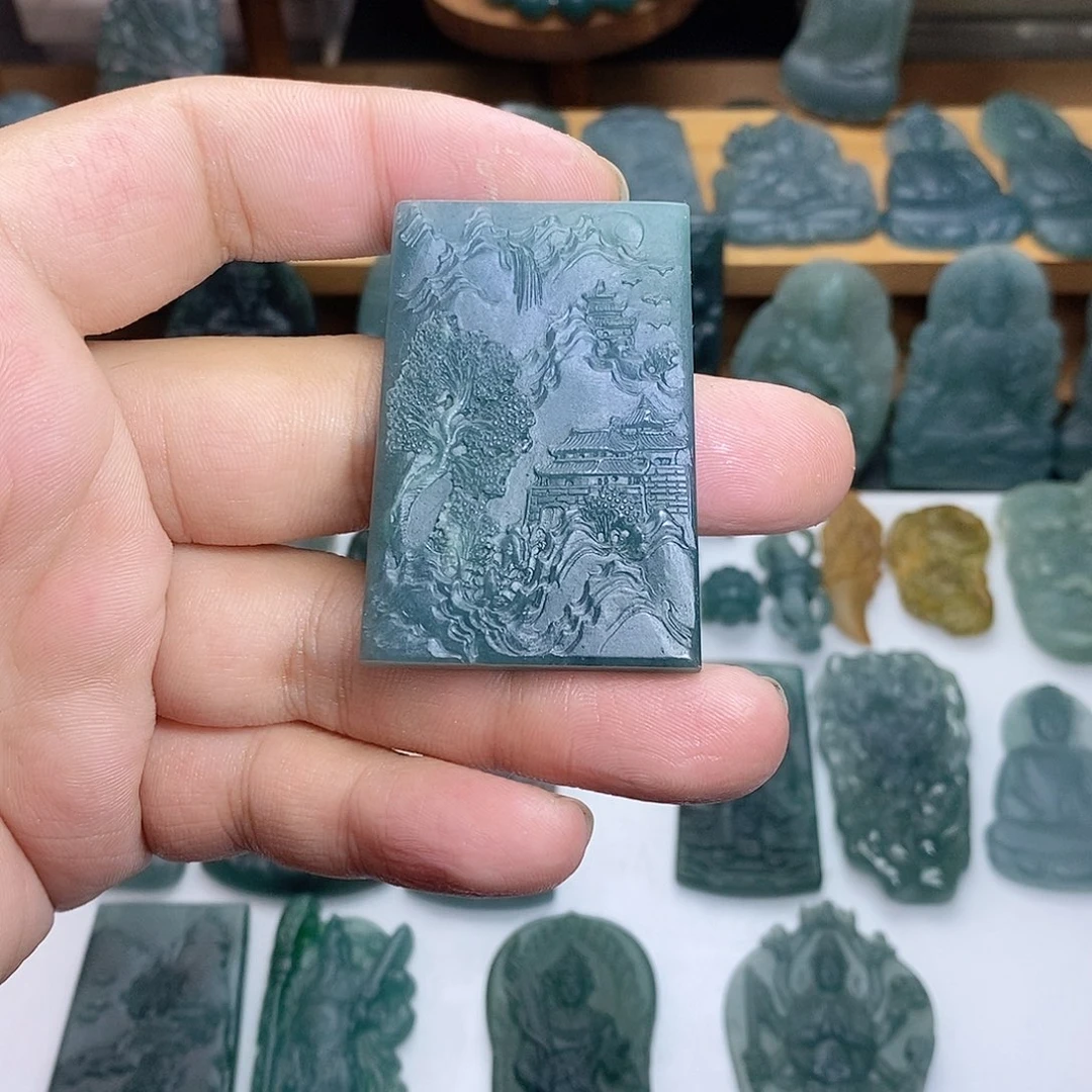 定制翡翠未镶嵌山水