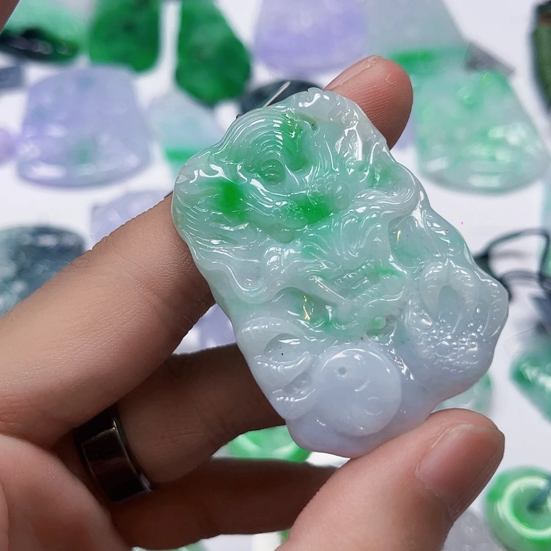 翡翠未镶嵌颈饰缅甸翡翠A货