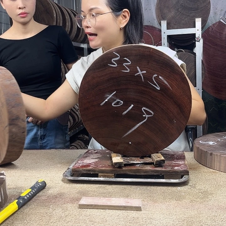 木正宗蚬木菜板圆形