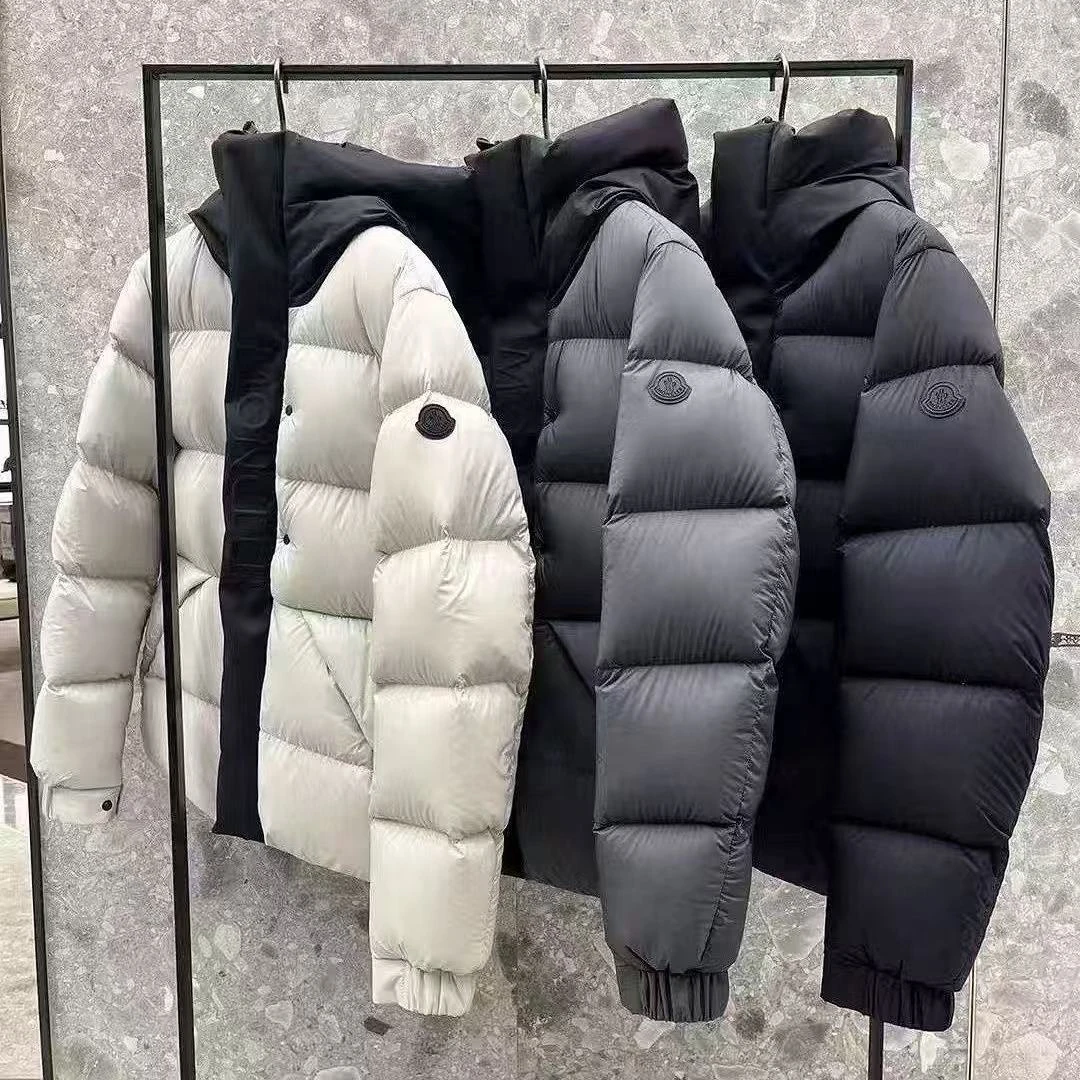 冬季情侣款鹅绒服黑武士加厚短款外套轻便防水