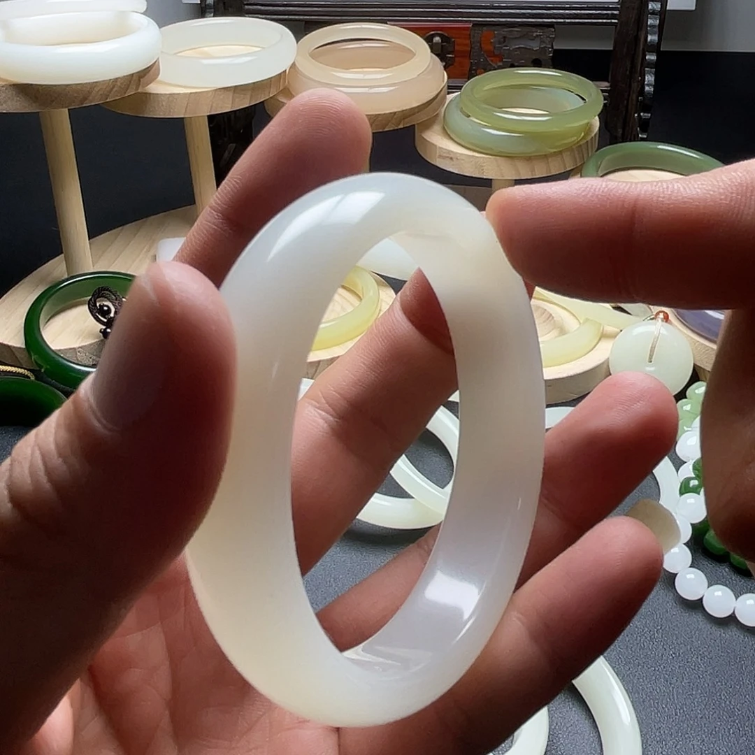 美***兮56➕圈口一级白小轮胎手镯