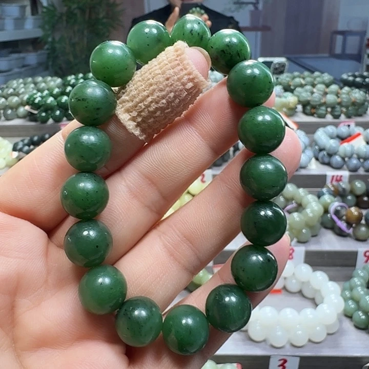 手链未镶嵌和田玉（碧玉）卡12