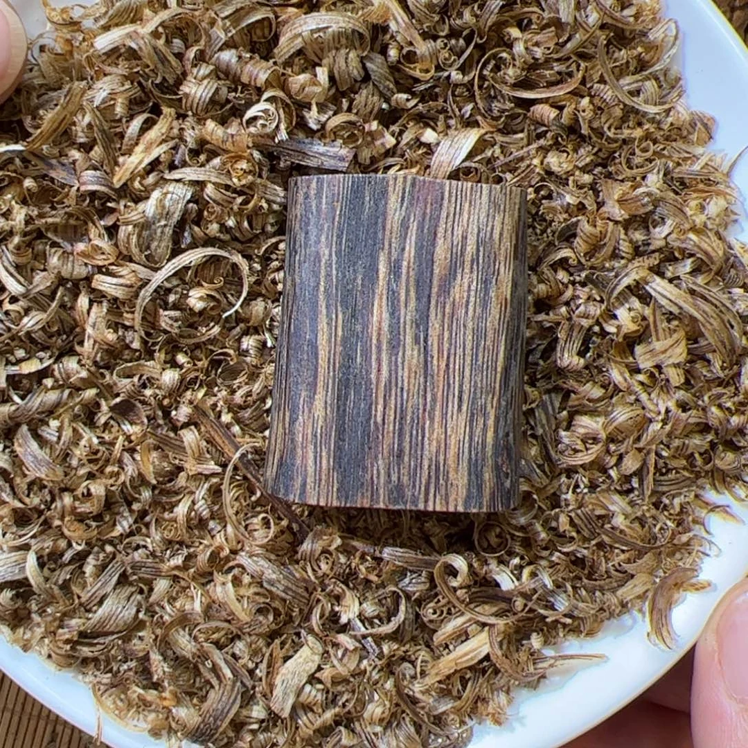 沉香碎屑沉香紫棋素牌9克