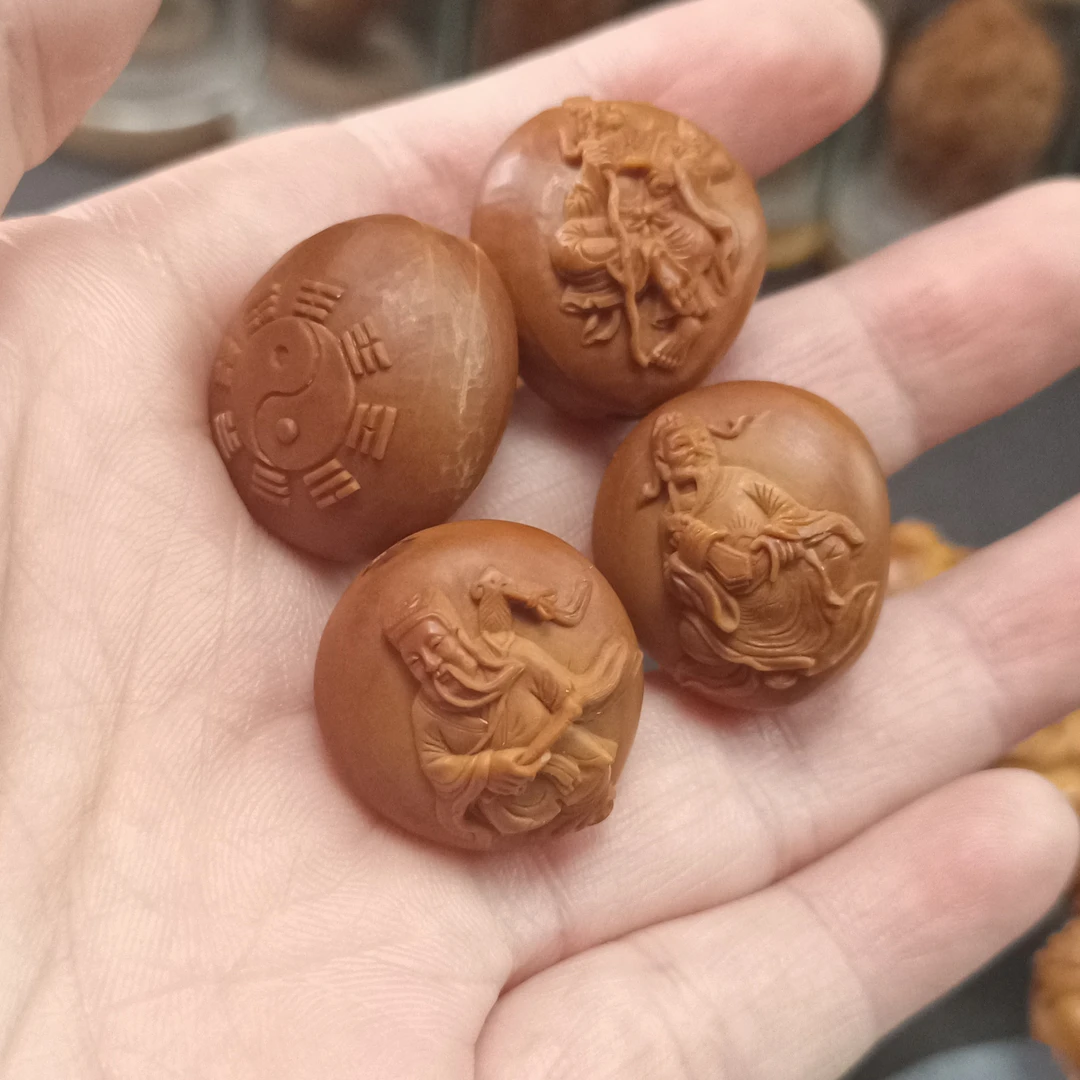 橄榄核雕2.0尺寸八仙单子